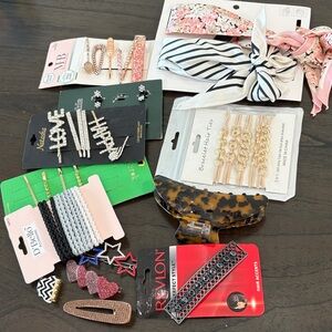 Revlon Black and Silver Hair Clip Set